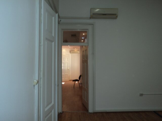 Timisoara, Tribunal, apartament 5 camere renovat, 181 mp, 388.000 euro.